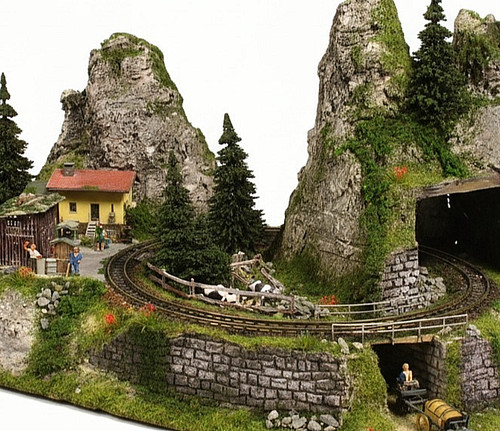 H0e diorama - ⛰️,