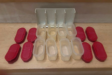 Tupperware 8 Gewürzzwerge inklusive roter Deckel und Gewürzregal