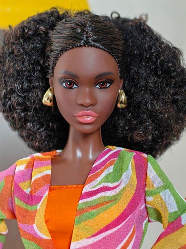 Mattel barbie signature - mattel,
