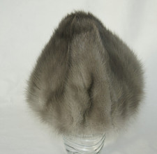 Pelz- Fellmütze - höchstwahrscheinlich Kaninchen - hellgrau