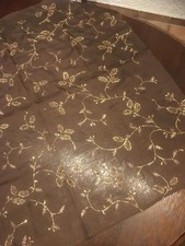 Mitteldecke Weihnachten Tischdecke 100 mal 101 cm braun mit bronzestickerei