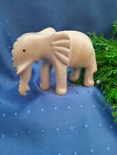 Deko Elefant mit Rüssel