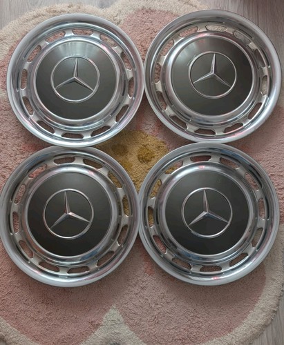 Mercedes benz radkappen - 4×,