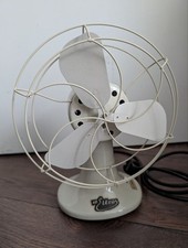 Alter Ventilator Porzellan