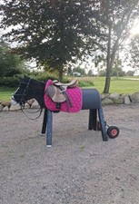 Holzpferd Holzpony schwarz