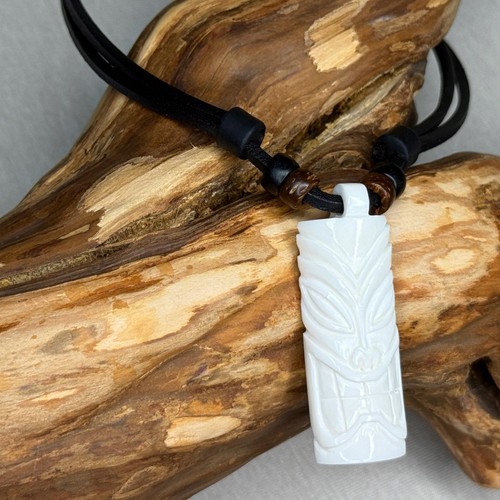 Tiki leder halskette - leder,
