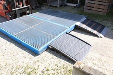 Denios Bodenelement classic-line PE verzinktem Gitterrost 2200x3000 Auffahrrampe