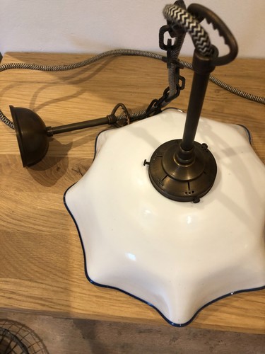 Deckenlampe mit sehr altem