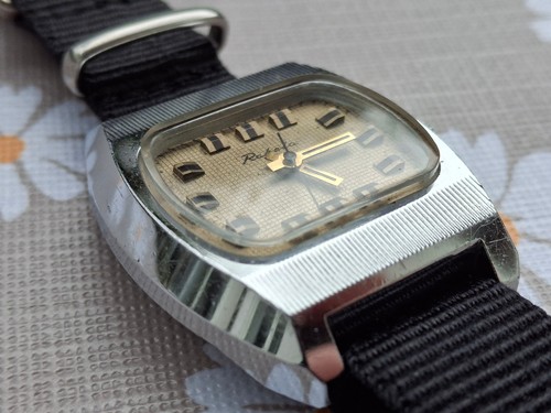 Raketa handaufzugsuhr aus - -,
