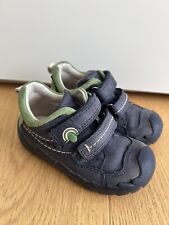 Kinderschuhe Junge 21