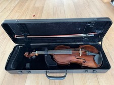 Spielbereite schöne alte