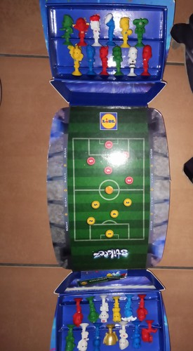 Stikeez album lidl - stikeez,