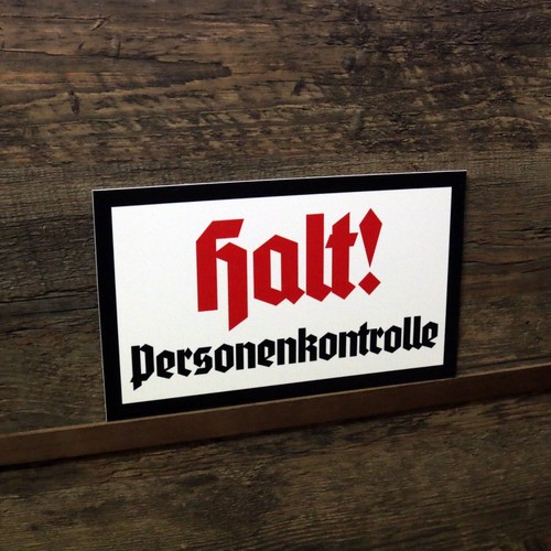 Schild halt - schild,