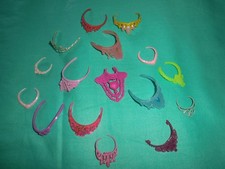 Buntes Konvolut Barbie Accessoires 16 Schmuckstücke : Diademe Kronen Colliers...