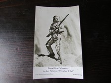 Rüdel Foto Postkarte 4347 Pierre Brice - Winnetou 3 - Karl May - mit Einstichen