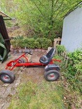  Lotussitz für einen Mitfahrer. Man kann den Sitz der Körpergröße anpassen 