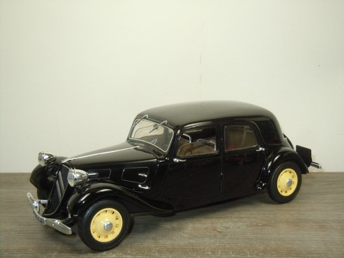1938 citroen traction type - citroen,