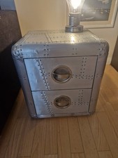 Aluminium Flugzeug Kommode mit 2 Schubladen Silber H. 50 cm von Casa Padrino
