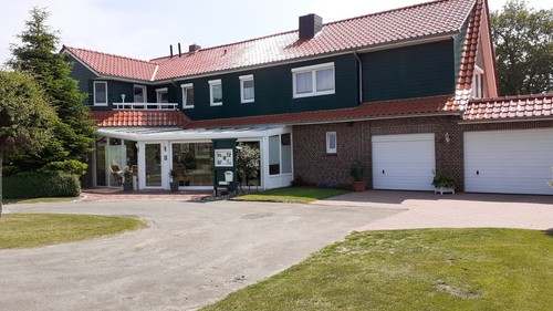 Ferienwohnungen - , in