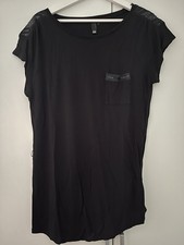Tshirt / Schwarz / H&M /