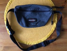 Eastpak Bauchtasche SPRINGER Gürteltasche 25 cm Hüfttasche Schwarz Grau