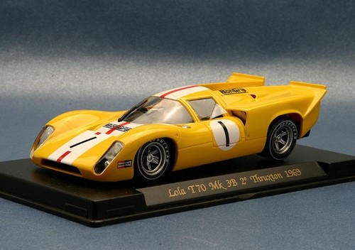 Lola t70 mk3b thruxton 1969 - thruxton,