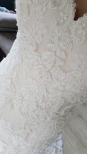 Brautkleid Hochzeitskleid Meerjungfrau Creme Enzoani Blue Gr. 36/38 