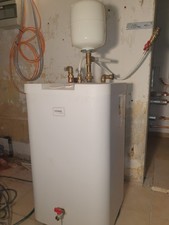 Cosmo Warmwasserspeicher 117l emaliert