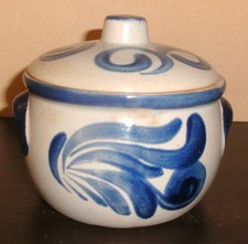 Schmalztopf mit Deckel