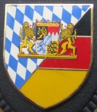 Brustanhänger