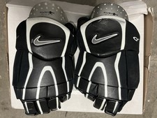 Nike Q1 Quest 13.5” L Eishockey Handschuhe