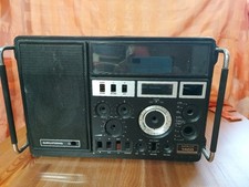 Grundig Satellit 1400.  Gehäuse.