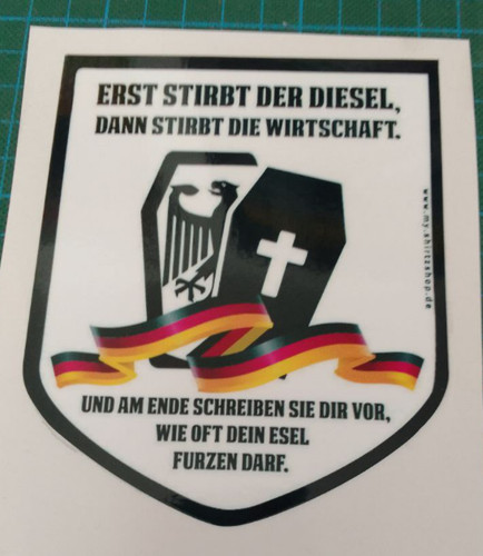 Erst stirbt der - , dann