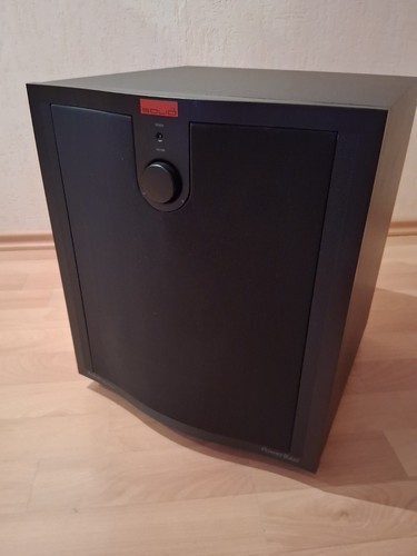 Solid power bass subwoofer - b&w,