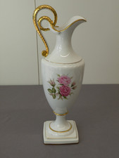 Schöne Pokal-Henkel-Vase