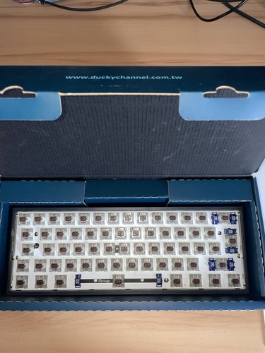 Ducky one mini - 2,