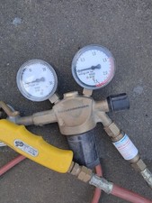  2 Acetylen Flaschen mit Zubehör 