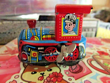 Kleine Vintage Blech-Lok zum