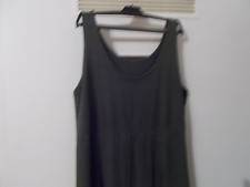 Flotter grüner Trägerrock ✅