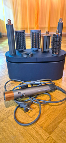 Dyson airwrap complete - dyson,
