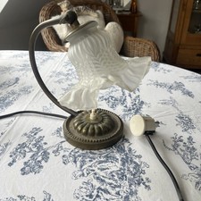 Alte Nachttischlampe