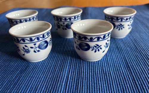 Eierbecher zwiebelmuster - eierbecher,