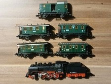 Spur N Dampflok BR 24 von Minitrix mit 5x kleinen Personenwagen