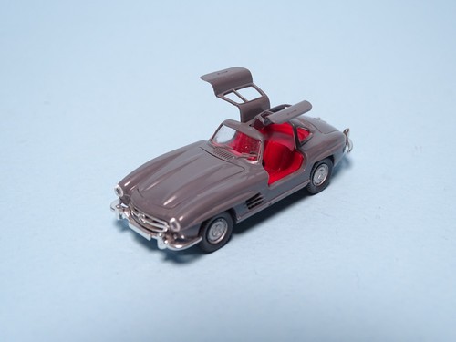 Wiking mercedes 300 - 1:87,