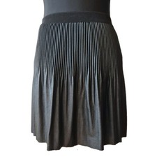 Leichter, weicher Rock aus