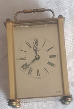 Royal Quartz Uhr aus Messing