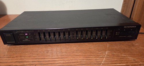 Pioneer graphic equalizer - pioneer,