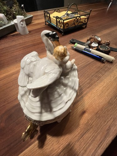 Porzellanfigur schwan mit - porzellanfigur,