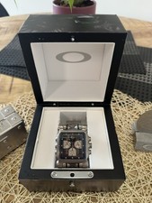 Oakley Time Tank Minute