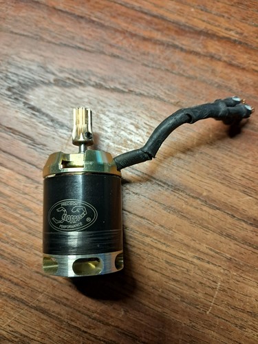 Scorpion elektro motor 2 - elektro-motor, hk